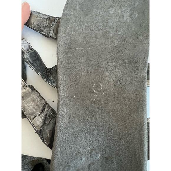 Vionic Orthopedic Strappy Comfort Slip On Sandals Gray Adj Leather Flat Sz 8 - Picture 9 of 9